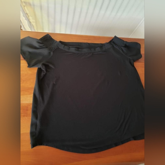 Kismet Black, off the shoulder, blouse size XL - Picture 7 of 10